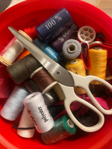 Photo de galerie - Je suis disponible pour des services de retouches de couleurs ou de modélisme 