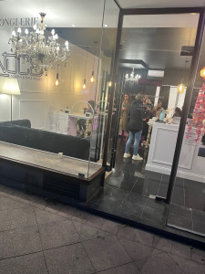 Photo de galerie - Agencement complet sur mesure onglerie noce à Lille 