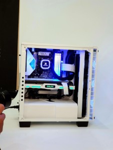 Photo de galerie - Je monte des pc sur mesures, en vous conseillent selon vos besoins et votre budget.
Bureautique, multimédia,gamer,hardcore gamer...
Je suis la pour vous aider.
Pour les tarif contacter moi 
C'est vraiment peu cher ?