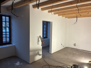 Photo de galerie - Ponçage enduit + mise en peinture murs et plafonds 