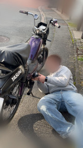 Photo de galerie - Je suis a votre disposition pour toute entretien vélo ,moto vidange changement de piece cherche de panne réparation ect ect .