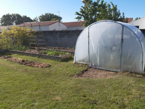 Photo de galerie - Entretien jardin et installation de 
 serre 