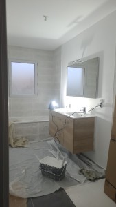 Photo de galerie - Salle de bain. 
blanc velours 