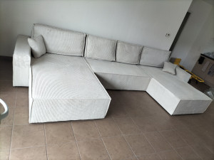 Photo de galerie - Réception livraison installation d'un grand canapé n'hésitez pas à me contacter 0627797826 pour toute informations ou demande de transports 
