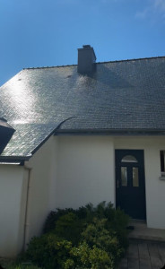 Photo de galerie - Traitement et nettoyage toiture 