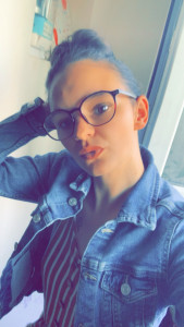 Photo de galerie - Bonjour si besoin pour de l’aide au ménage hésiter pas à me contacter 