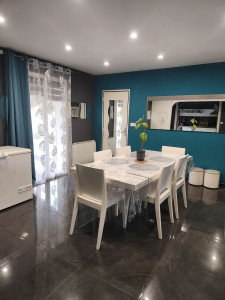 Photo de galerie - Je dépoussière,  je range , et je fai briller au mieux possible 
