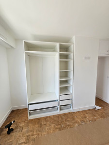 Photo de galerie - Montage de an armoire