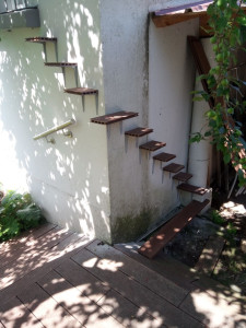 Photo de galerie - Un escalier à chat tournant.
