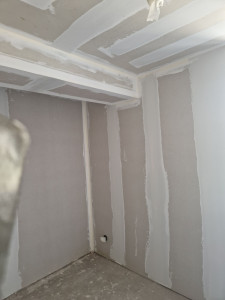 Photo de galerie - Pose de plaque de platre et bande a joints 