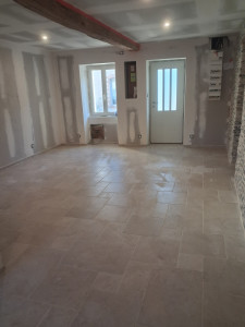 Photo de galerie - Pose travertin 