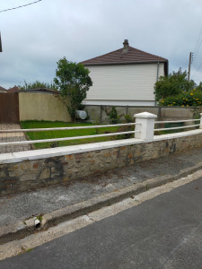 Photo de galerie - Mise en peinture de clôture