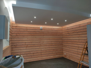 Photo de galerie - Pose de spots et ruban à led
