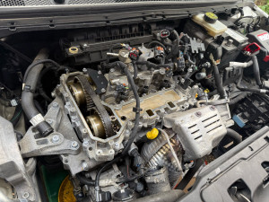 Photo de galerie - Remplacement kit distribution puretech 1.2 psa 