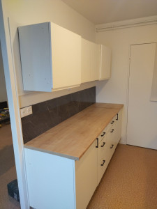Photo de galerie - Pose d'une cuisine