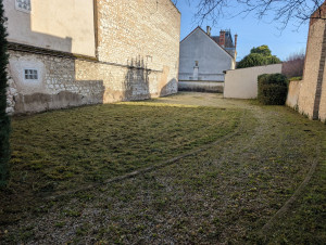 Photo de galerie - Tonte et débroussaillage.