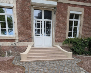 Photo de galerie - Création d' escalier d'entrée 