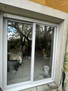 Photo de galerie - Nettoyeur de vitres