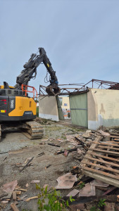 Photo de galerie - Démolition 
Pelle 20t