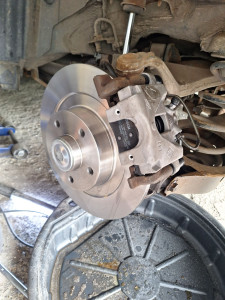 Photo de galerie - Changement disque plaquettes+ étirer 