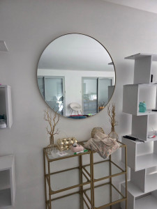 Photo de galerie - Pause de miroir 