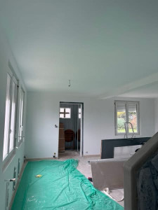 Photo de galerie - Une séjour réalisé réalisée Placo.  et peinture
