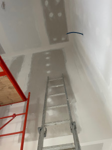 Photo de galerie - Ponçage et peinture 