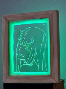 Photo de galerie - Création d'un cadre LED + Gravure sur verre