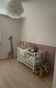 Photo de galerie - Rénovation chambre d’enfant (placo, peinture, sol, électricité)