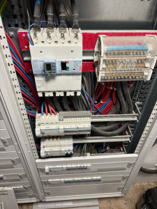 Photo de galerie - Installation électrique