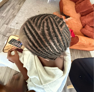Photo de galerie - Coiffure protectrice avant pose de perruque 