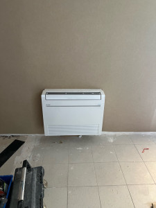 Photo de galerie - Pose bi split console Mitsubishi à Sanary sur mer 