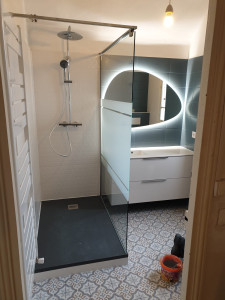 Photo de galerie - Bricolage et multi services