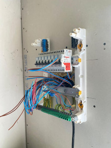 Photo de galerie - Changement de tableau électrique 1/2 