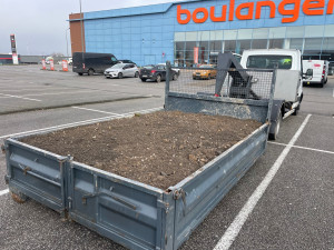 Photo de galerie - Bennes 3 m3 évacuation de terre 