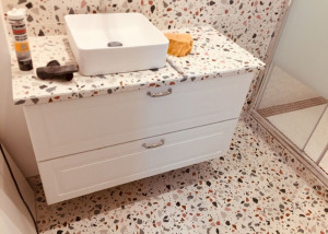 Photo de galerie - Carrelage, meubles de salle de bains, électricité, plomberie