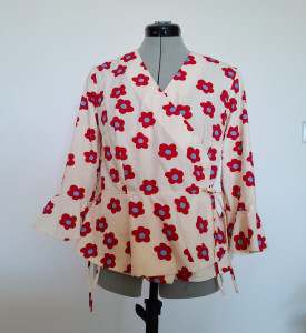 Photo de galerie - Chemisier fleuri