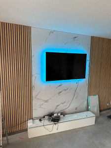 Photo de galerie - Pose TV et bandeau led 