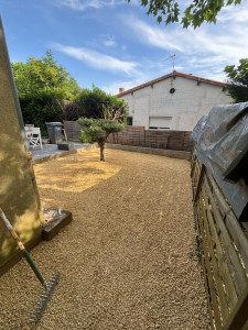 Photo de galerie - Plantation d’olivier et création d’une cours en calcaire