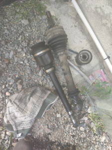 Photo de galerie - Changement cardan + vidange de boîte 607 2l2 hdi