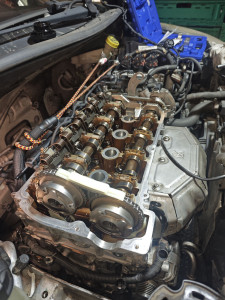 Photo de galerie - Remplacement kit chaîne 1.6 vti et calage moteur complet. 