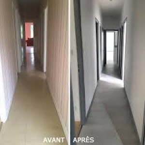 Photo de galerie - Rénovation avant et aprés mise en peinture avec dépose de la tapisserie une reprise a l'enduit de finition