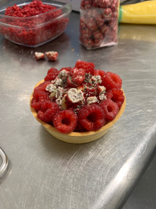 Photo de galerie - Tartelette des « mamans » framboises et chia