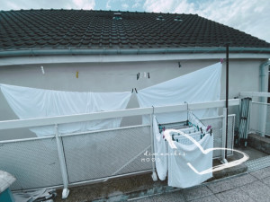 Photo de galerie - Séchage à l’air libre un peu de soleil sur le linge pour garder la bonne odeur de lessive ☺️