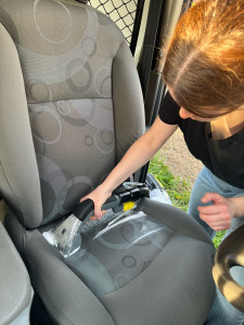 Photo de galerie - Nettoyage intérieur de véhicules par injection extraction 