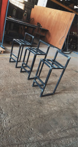 Photo de galerie - Réalisation de tabouret de bar sur-mesure