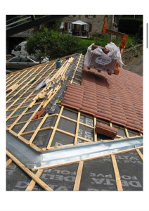 Photo de galerie - Changement d’une toiture avec zingue complète 