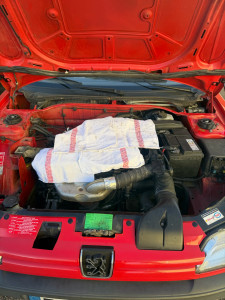 Photo de galerie - Nettoyage compartiment moteur 