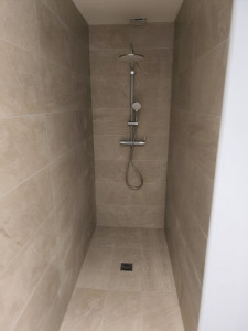 Photo de galerie - Réalisation d'une SDB.