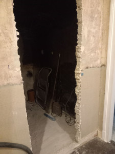 Photo de galerie - Démolition murs fumoir 